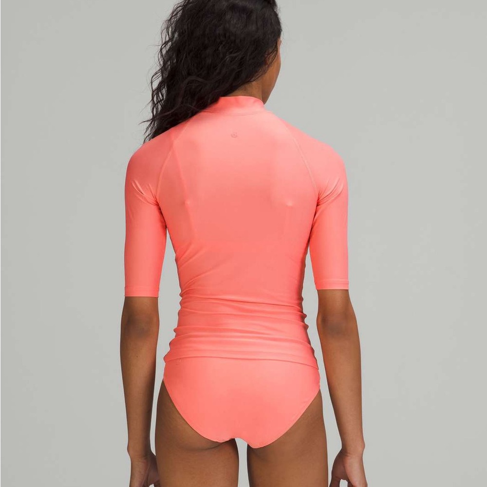 Lululemon Waterside UV Protection Short-Sleeve Rash Guard in Raspberry Cream - Picture 4 of 9